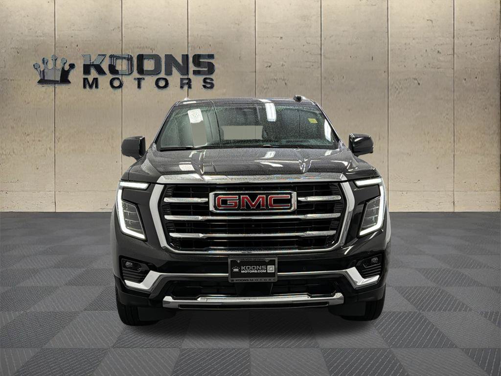 Used 2025 GMC Yukon XL Elevation w/ Elevation Premium Package AWD/4WD image 3