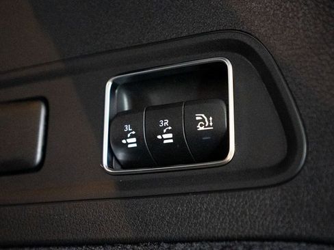 New 2026 Mercedes-Benz GLS 580 4MATIC image 42