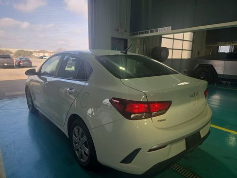 Used 2023 Kia Rio S image 4