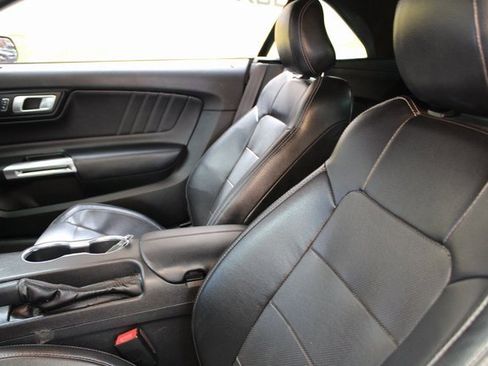 Used 2020 Ford Mustang Premium image 14