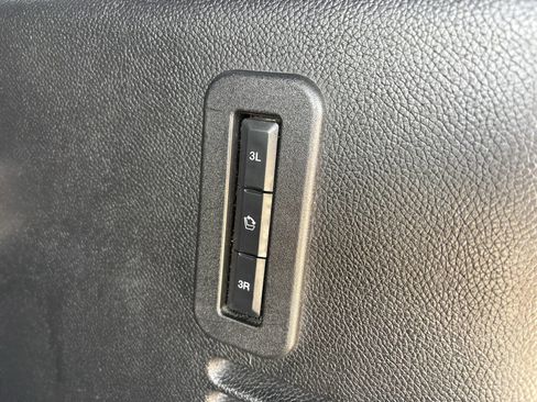 Used 2016 Ford Expedition EL Platinum image 36