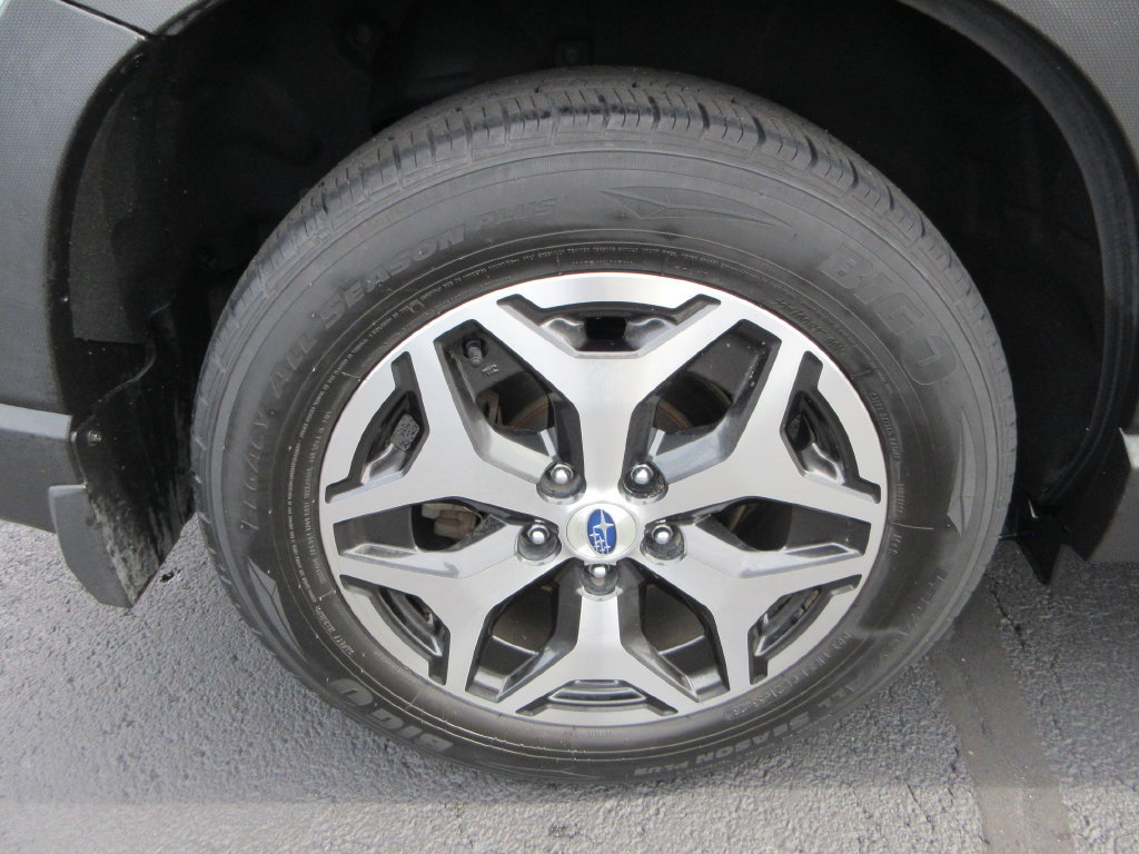 Used 2021 Subaru Forester Premium w/ Popular Package #1 AWD/4WD image 9