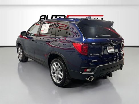 Used 2025 Honda Passport EX-L image 5