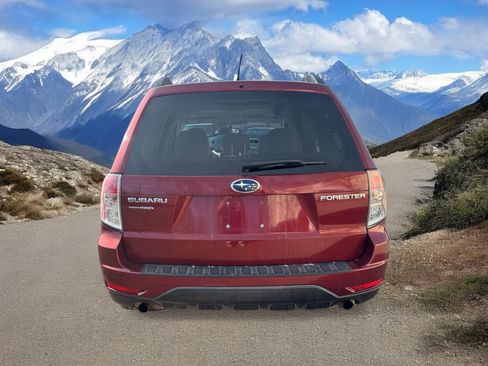 Used 2012 Subaru Forester 2.5X Premium w/ Popular Pkg 3 image 4