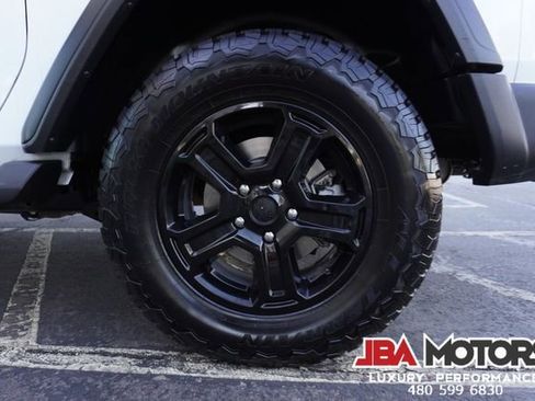 Used 2020 Jeep Wrangler Sport image 78