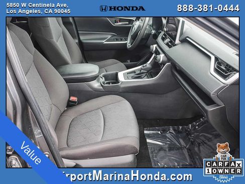 Used 2023 Toyota RAV4 XLE FWD image 12