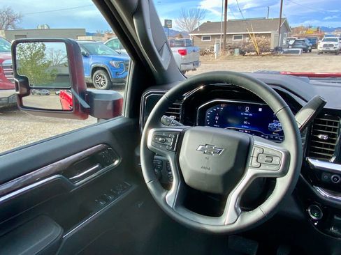 Used 2024 Chevrolet Silverado 2500 LTZ w/ LTZ Plus Package image 44