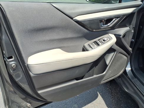 Used 2023 Subaru Outback Premium AWD/4WD image 11