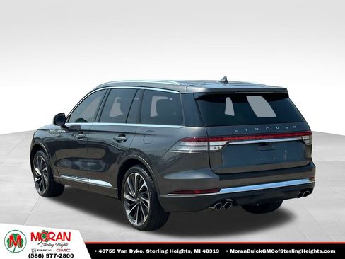 Used 2020 Lincoln Aviator Reserve w/ Equipment Group 202A AWD/4WD image 3