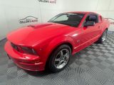 Used 2006 Ford Mustang GT Premium image 2