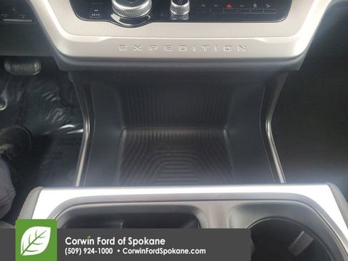 Certified 2025 Ford Expedition Active image 41