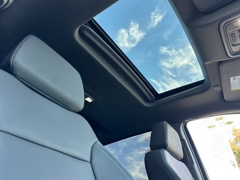 Used 2025 Chevrolet Silverado 2500 LTZ w/ LTZ Premium Package image 20