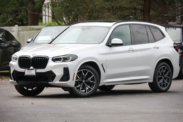 Used 2023 BMW X3 xDrive30i w/ M Sport Package AWD/4WD image 2