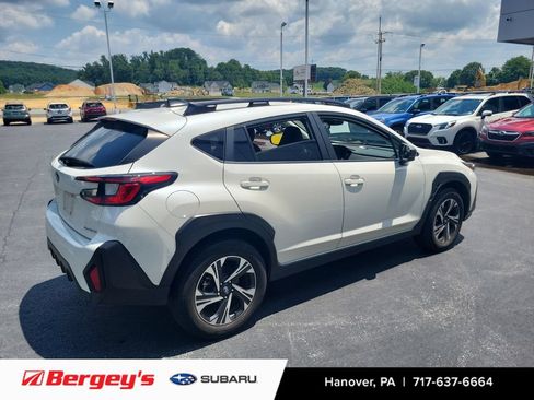Used 2024 Subaru Crosstrek 2.0i Premium AWD/4WD image 10