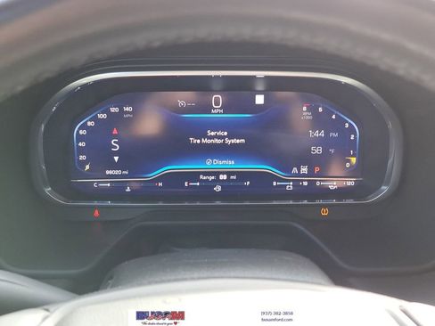 Used 2023 Chevrolet Suburban LT image 14