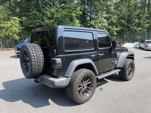 Used 2018 Jeep Wrangler Sport AWD/4WD image 6