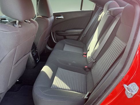 Used 2022 Dodge Charger SXT w/ Blacktop Package image 21