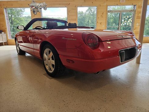 Used 2004 Ford Thunderbird RWD image 33