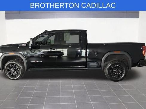 Used 2024 GMC Sierra 2500 AT4 w/ AT4 Premium Plus Package AWD/4WD image 2