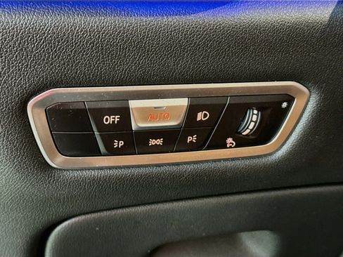 Used 2023 BMW X5 xDrive40i w/ Luxury Seating Package AWD/4WD image 15