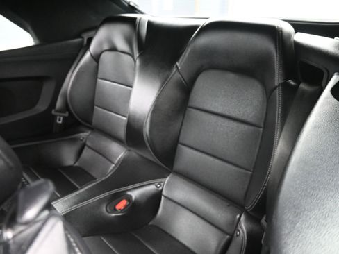 Used 2022 Ford Mustang Premium image 15