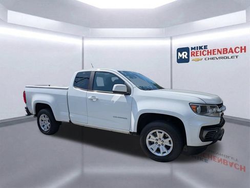 Used 2022 Chevrolet Colorado LT w/ Fleet Safety Package RWD image 2