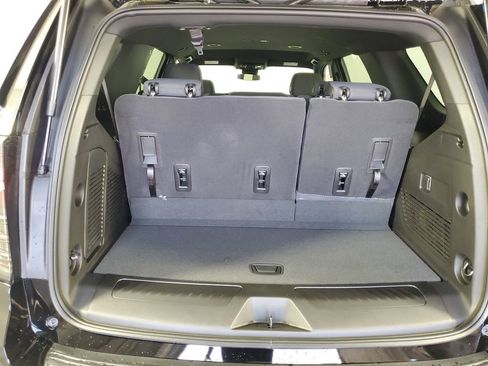 New 2026 Chevrolet Tahoe LS image 30