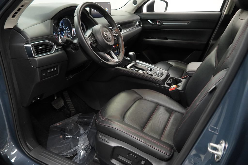 Used 2025 MAZDA CX-5 Carbon Edition AWD/4WD image 17