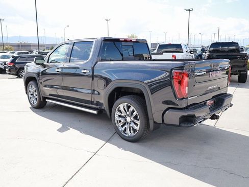 New 2026 GMC Sierra 1500 Denali w/ Technology Package AWD/4WD image 4