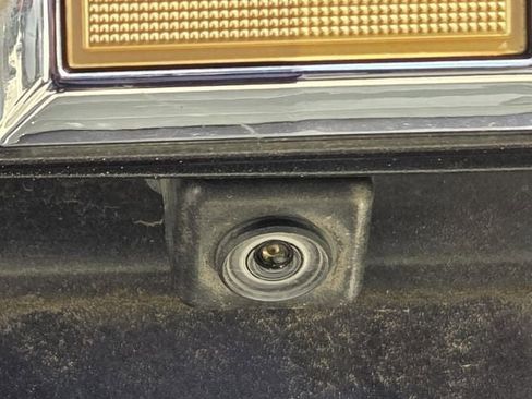 Used 2017 Chevrolet Tahoe LT image 23