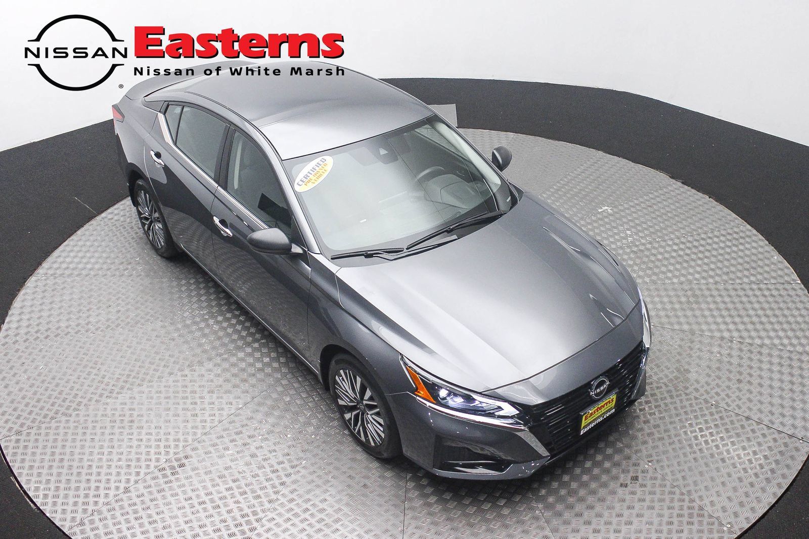 Used 2024 Nissan Altima 2.5 SV AWD/4WD image 3
