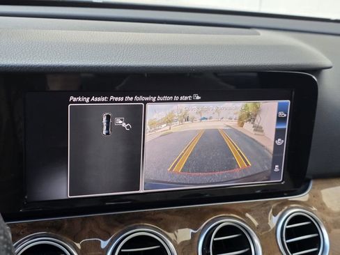 Used 2018 Mercedes-Benz E 300 w/ Premium 1 Package image 15