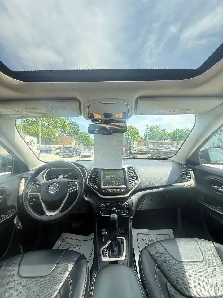 Used 2014 Jeep Cherokee Limited w/ Technology Group AWD/4WD image 14