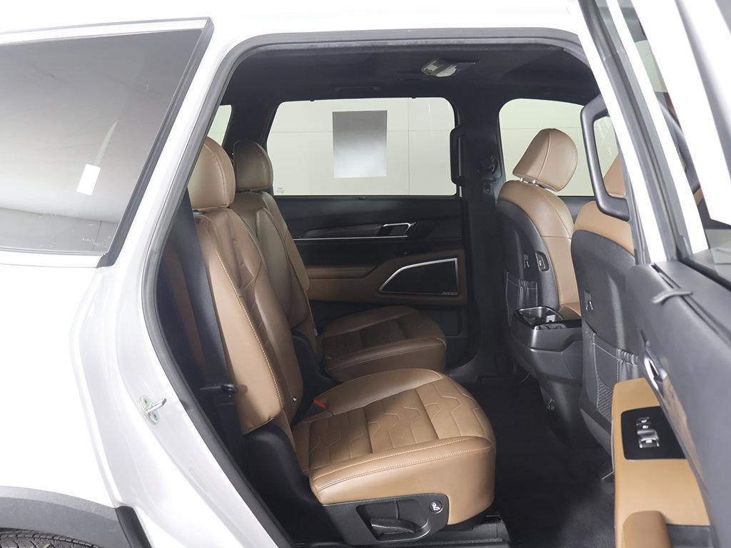 Used 2022 Kia Telluride SX w/ SX Prestige Package AWD/4WD image 38