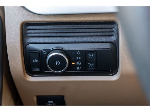 Used 2024 Ford F250 XLT image 28