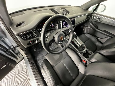 Used 2023 Porsche Macan GTS image 15
