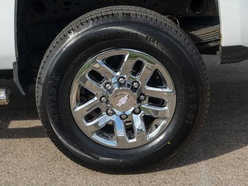 Used 2017 Chevrolet Silverado 2500 LT w/ LT Fleet Convenience Package image 9