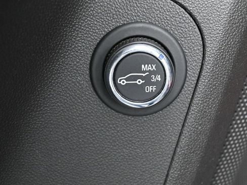 Used 2017 GMC Acadia Denali w/ Technology Package image 12