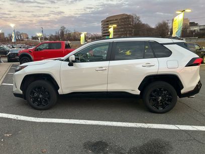 Used 2022 Toyota RAV4 SE