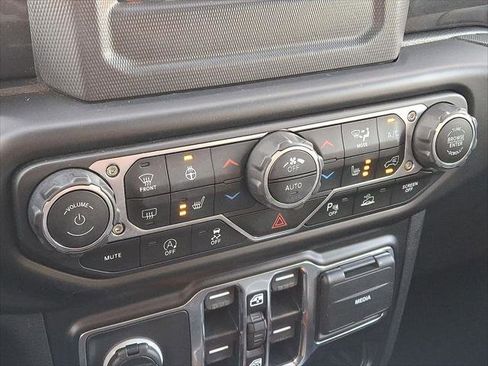 Certified 2021 Jeep Wrangler Unlimited Sport image 15