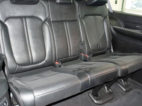 Used 2024 Jeep Wagoneer L Series II w/ Flexible Seating Group AWD/4WD image 14