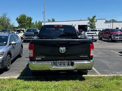 Used 2024 RAM 2500 Big Horn AWD/4WD image 9