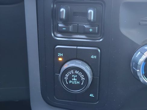 Used 2022 Ford F150 XLT w/ Equipment Group 302A High AWD/4WD image 8
