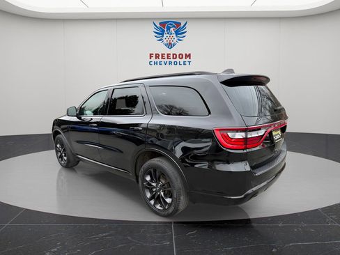 Used 2022 Dodge Durango GT image 3
