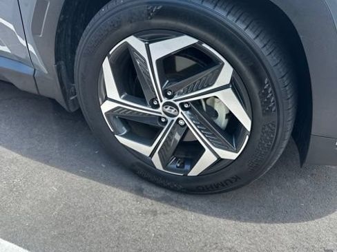 Used 2024 Hyundai Tucson SEL w/ Convenience Package FWD image 4