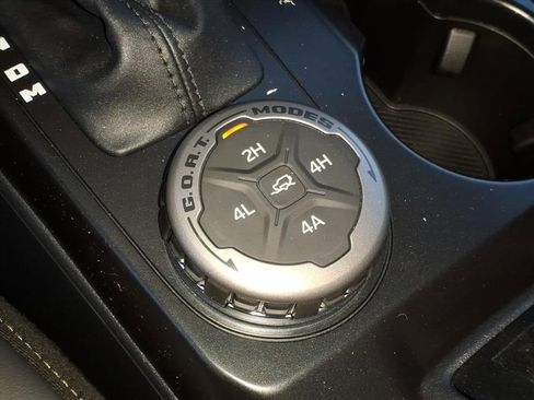 New 2025 Ford Bronco Badlands w/ Sasquatch Package image 18