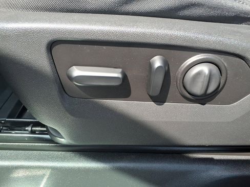 Used 2020 Chevrolet Silverado 1500 RST w/ All-Star Edition image 9