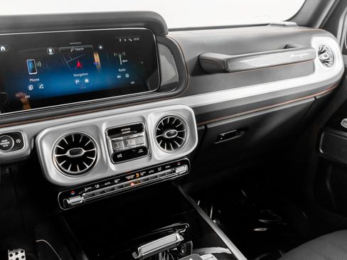 Used 2025 Mercedes-Benz G 550 G 550 image 37