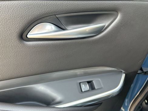 Used 2025 Cadillac XT4 Premium Luxury image 20