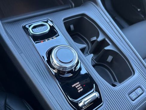 New 2026 Jeep Cherokee Overland AWD/4WD image 20